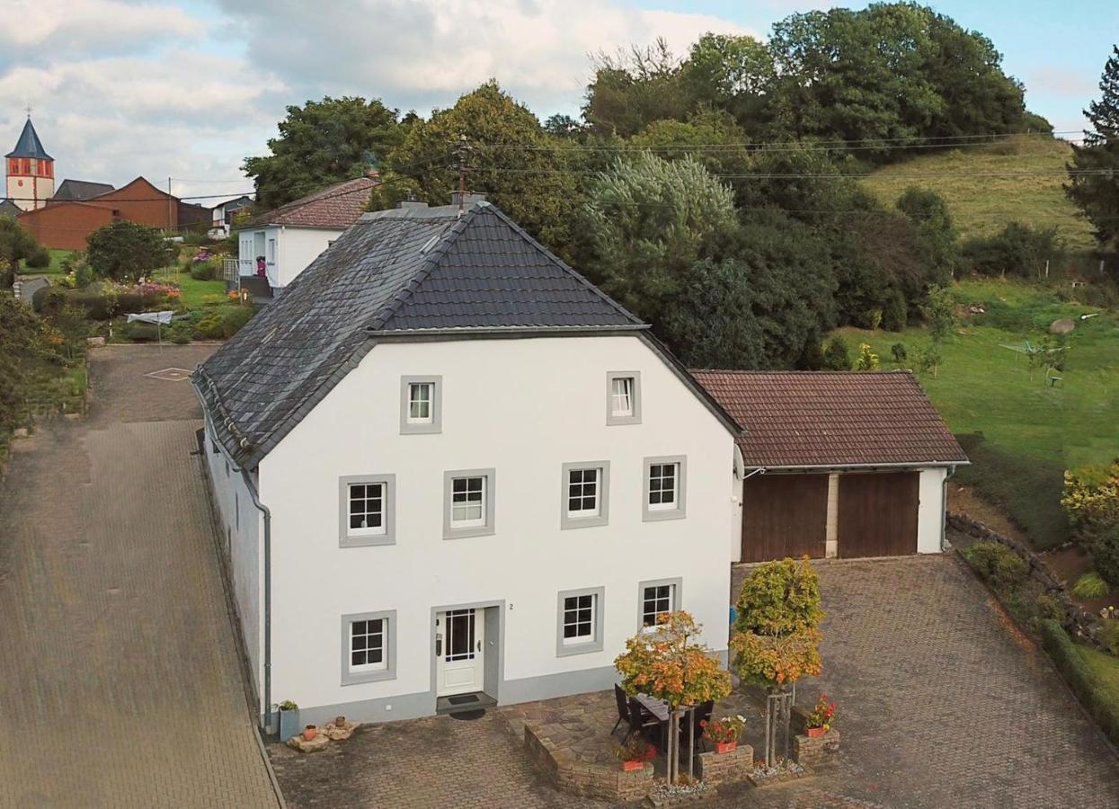 Villa Zum Osterberg Büdesheim Exterior foto